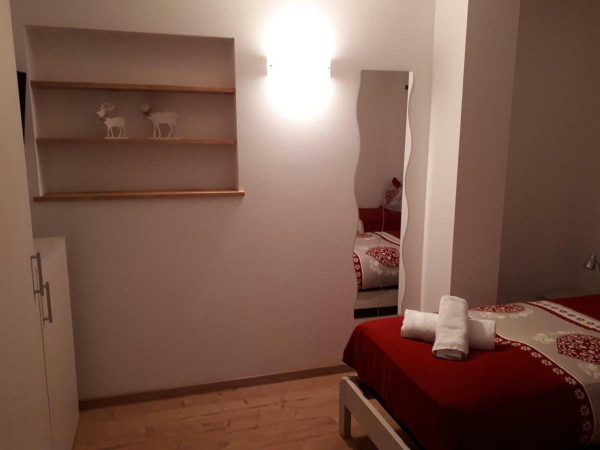Casa Lory Apartment Vigo di Fassa Bagian luar foto
